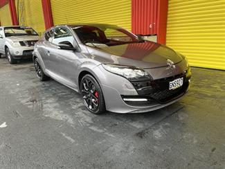 2012 Renault Megane - Thumbnail