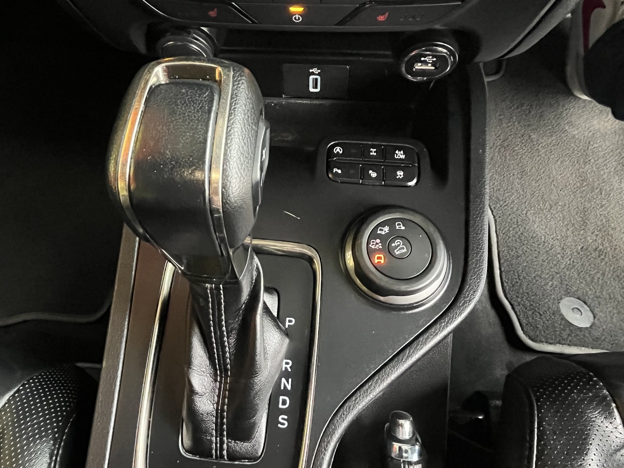 2019 Ford Everest