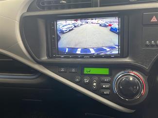 2013 Toyota AQUA - Thumbnail