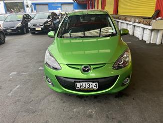 2012 Mazda Demio - Thumbnail