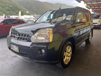 2010 Nissan X-Trail - Thumbnail