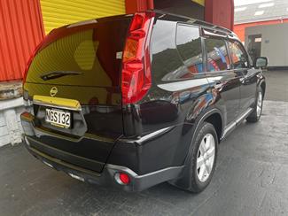 2010 Nissan X-Trail - Thumbnail