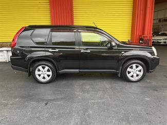 2010 Nissan X-Trail - Thumbnail
