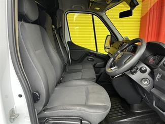 2020 Renault Master - Thumbnail