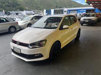 2014 Volkswagen Polo - Thumbnail