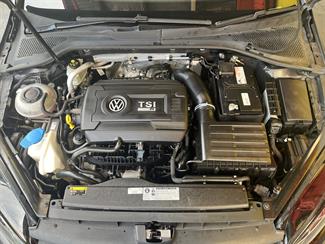 2019 Volkswagen Golf - Thumbnail