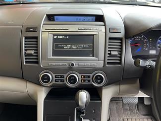 2006 Mazda MPV - Thumbnail