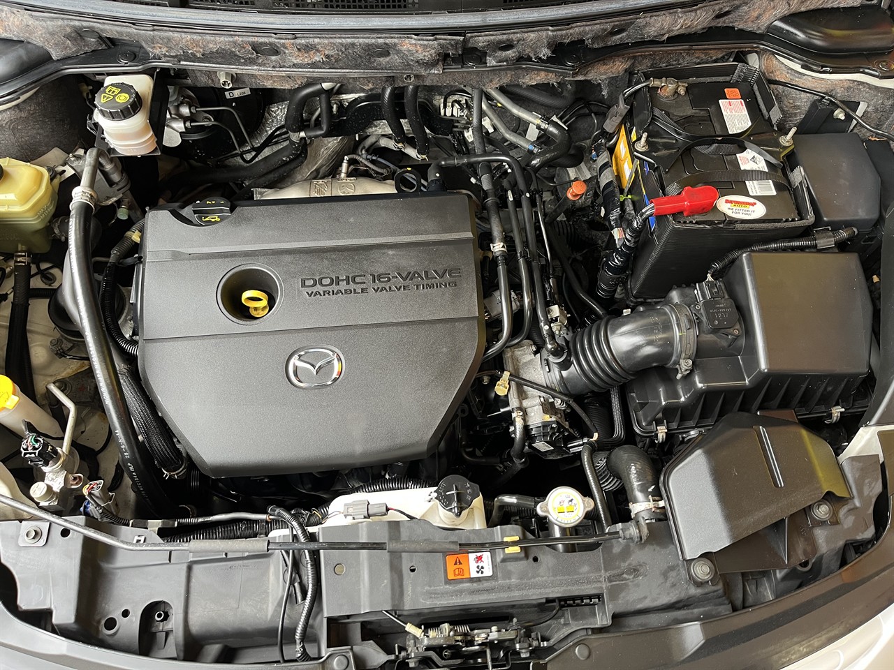 2006 Mazda MPV