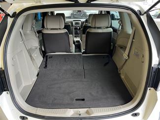 2006 Mazda MPV - Thumbnail