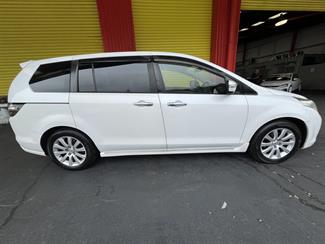 2006 Mazda MPV - Thumbnail