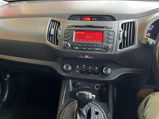 2013 Kia Sportage - Thumbnail