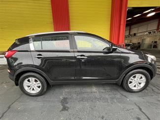 2013 Kia Sportage - Thumbnail