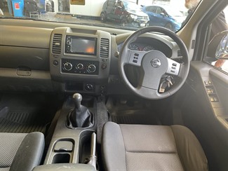 2015 Nissan Navara - Thumbnail