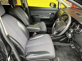 2004 Nissan Tiida - Thumbnail