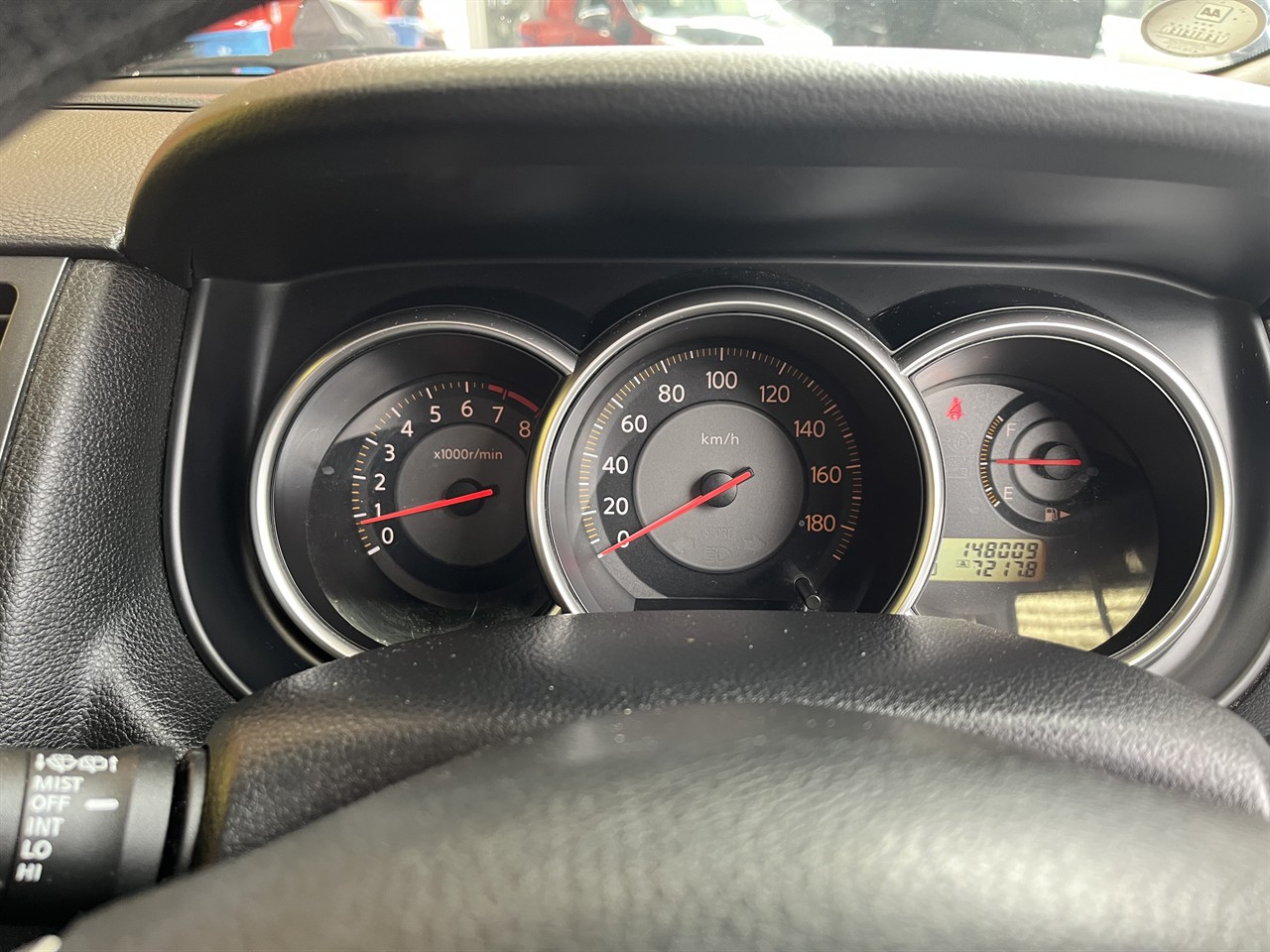 2004 Nissan Tiida