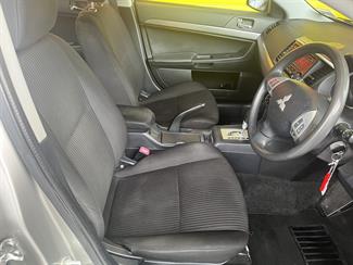 2014 Mitsubishi Lancer - Thumbnail