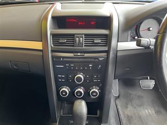 2009 Holden Commodore - Thumbnail