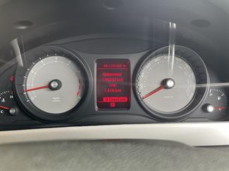 2009 Holden Commodore - Thumbnail