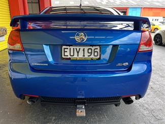2009 Holden Commodore - Thumbnail