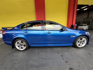 2009 Holden Commodore - Thumbnail