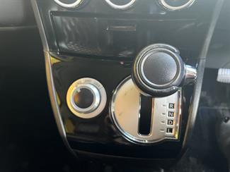 2016 Mitsubishi DELICA - Thumbnail