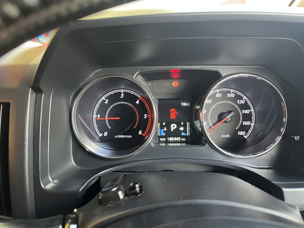 2016 Mitsubishi DELICA