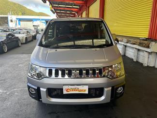 2016 Mitsubishi DELICA - Thumbnail