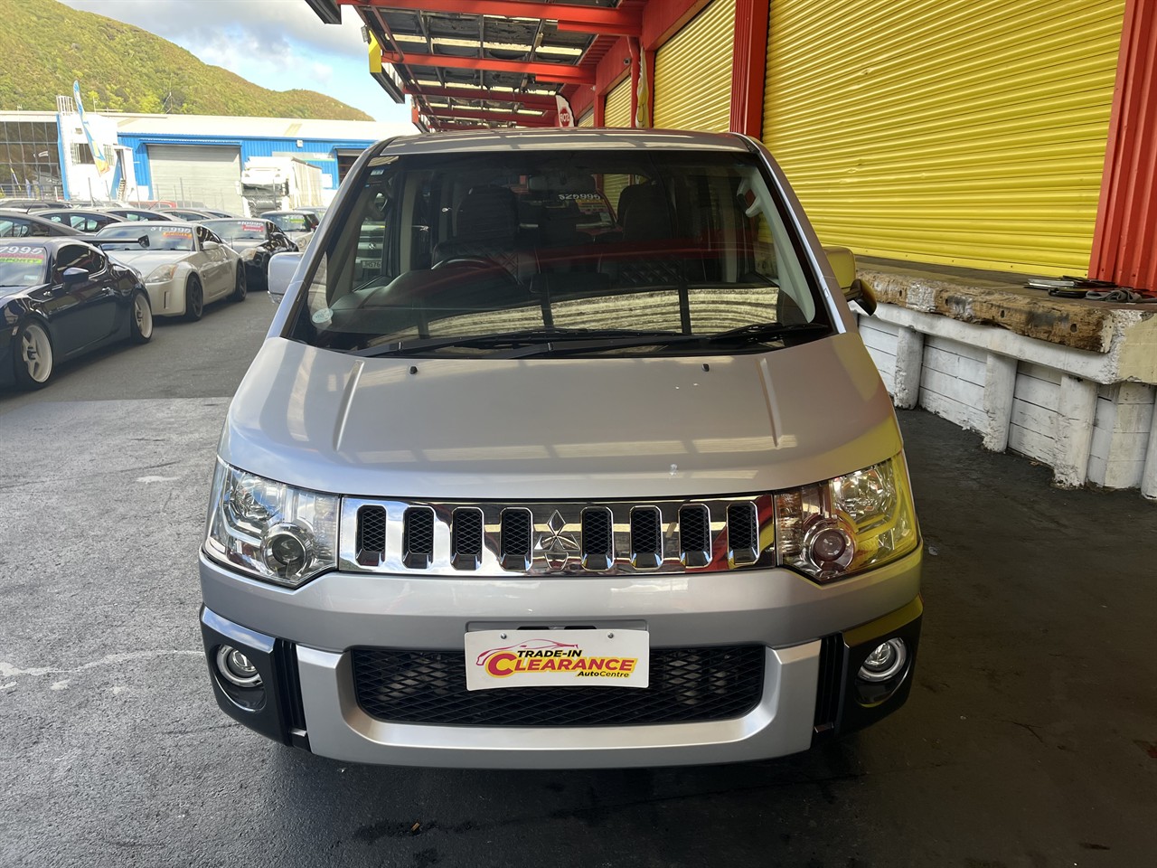 2016 Mitsubishi DELICA