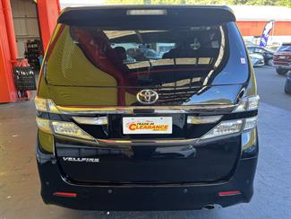 2012 Toyota Vellfire - Thumbnail