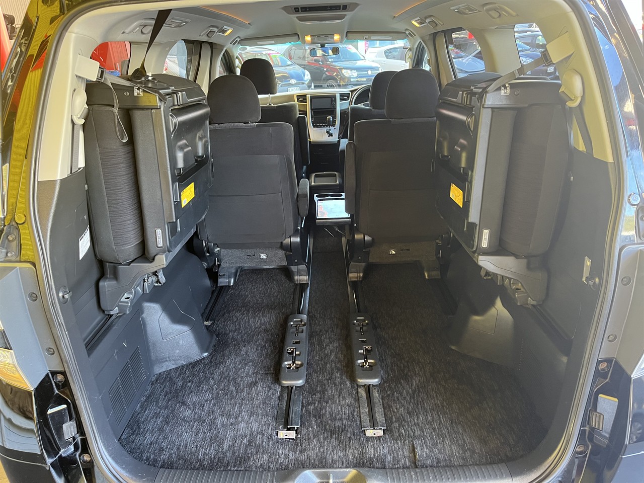 2012 Toyota Vellfire