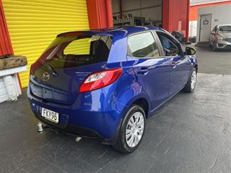 2010 Mazda 2 - Thumbnail