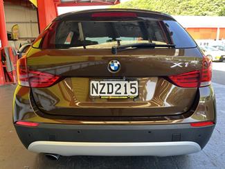 2010 BMW X1 - Thumbnail