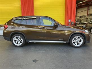 2010 BMW X1 - Thumbnail