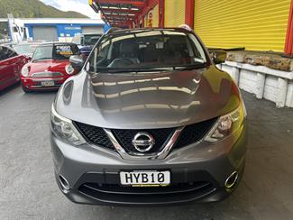 2015 Nissan Qashqai - Thumbnail