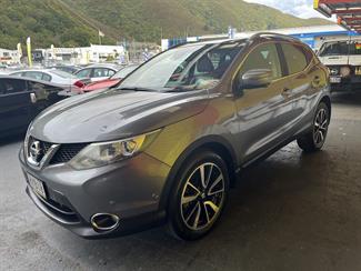 2015 Nissan Qashqai - Thumbnail