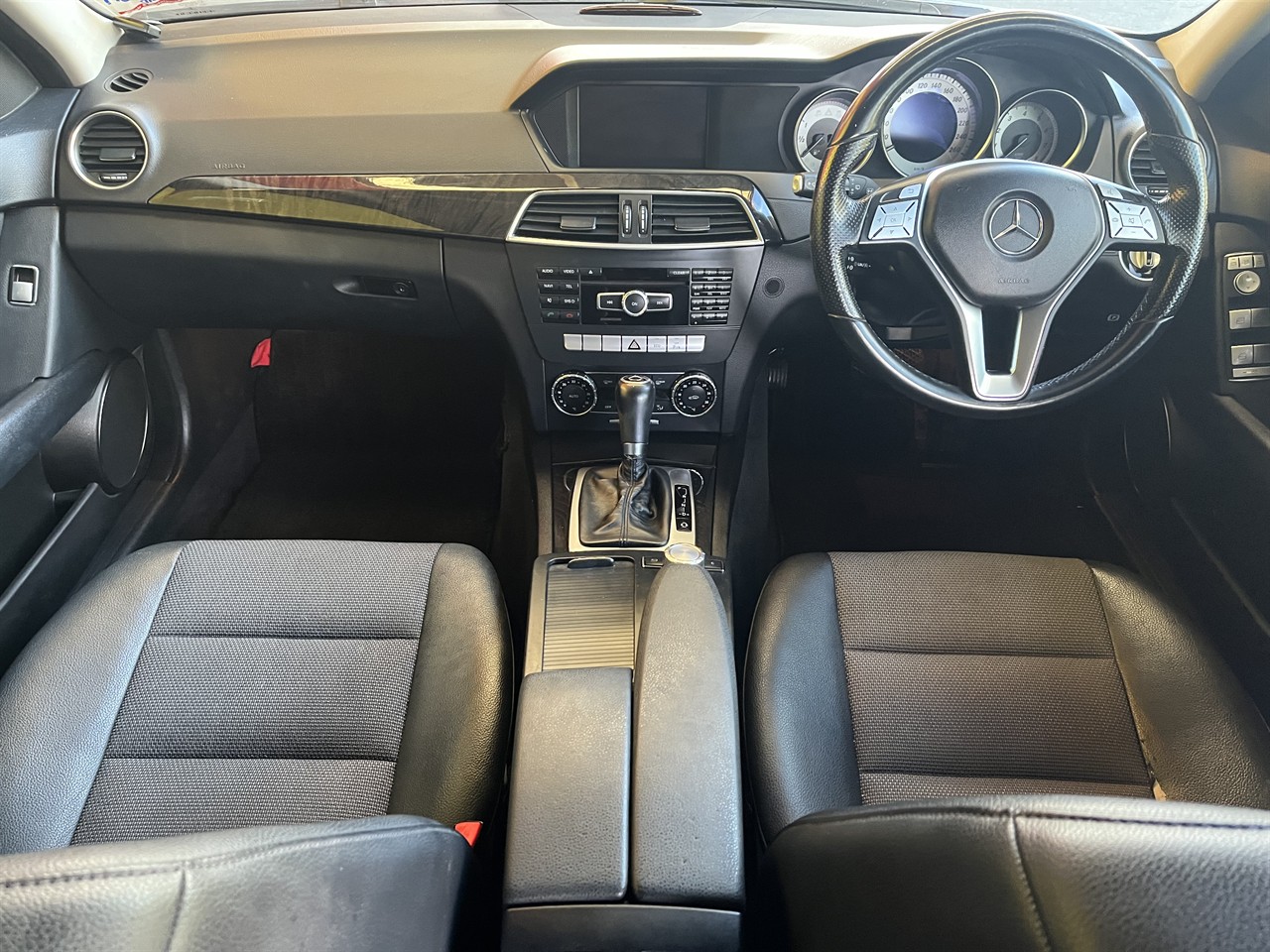 2012 Mercedes-Benz c180