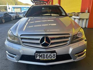 2012 Mercedes-Benz c180 - Thumbnail