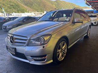 2012 Mercedes-Benz c180 - Thumbnail