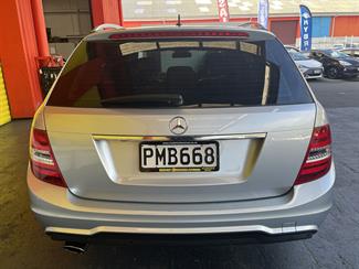2012 Mercedes-Benz c180 - Thumbnail
