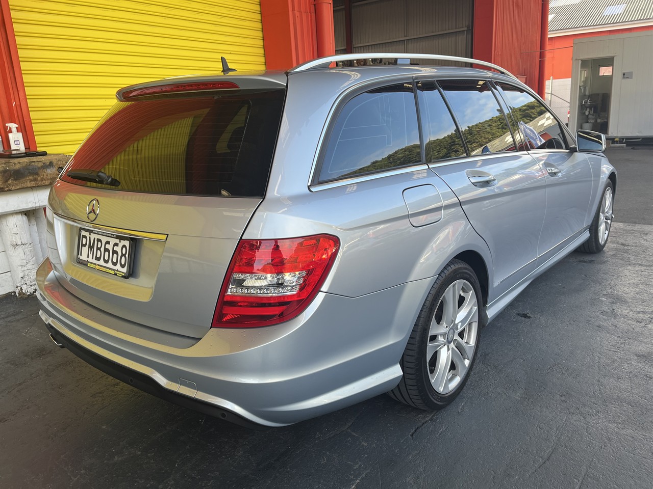 2012 Mercedes-Benz c180