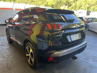 2017 Peugeot 3008 - Thumbnail