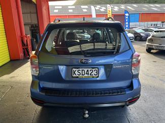 2017 Subaru Forester - Thumbnail