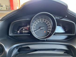 2017 Mazda MAZDA3 - Thumbnail