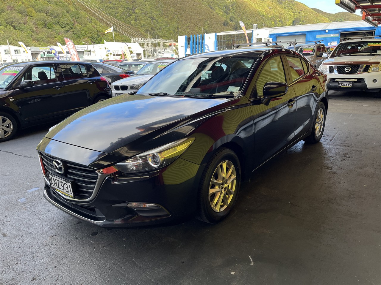 2017 Mazda MAZDA3