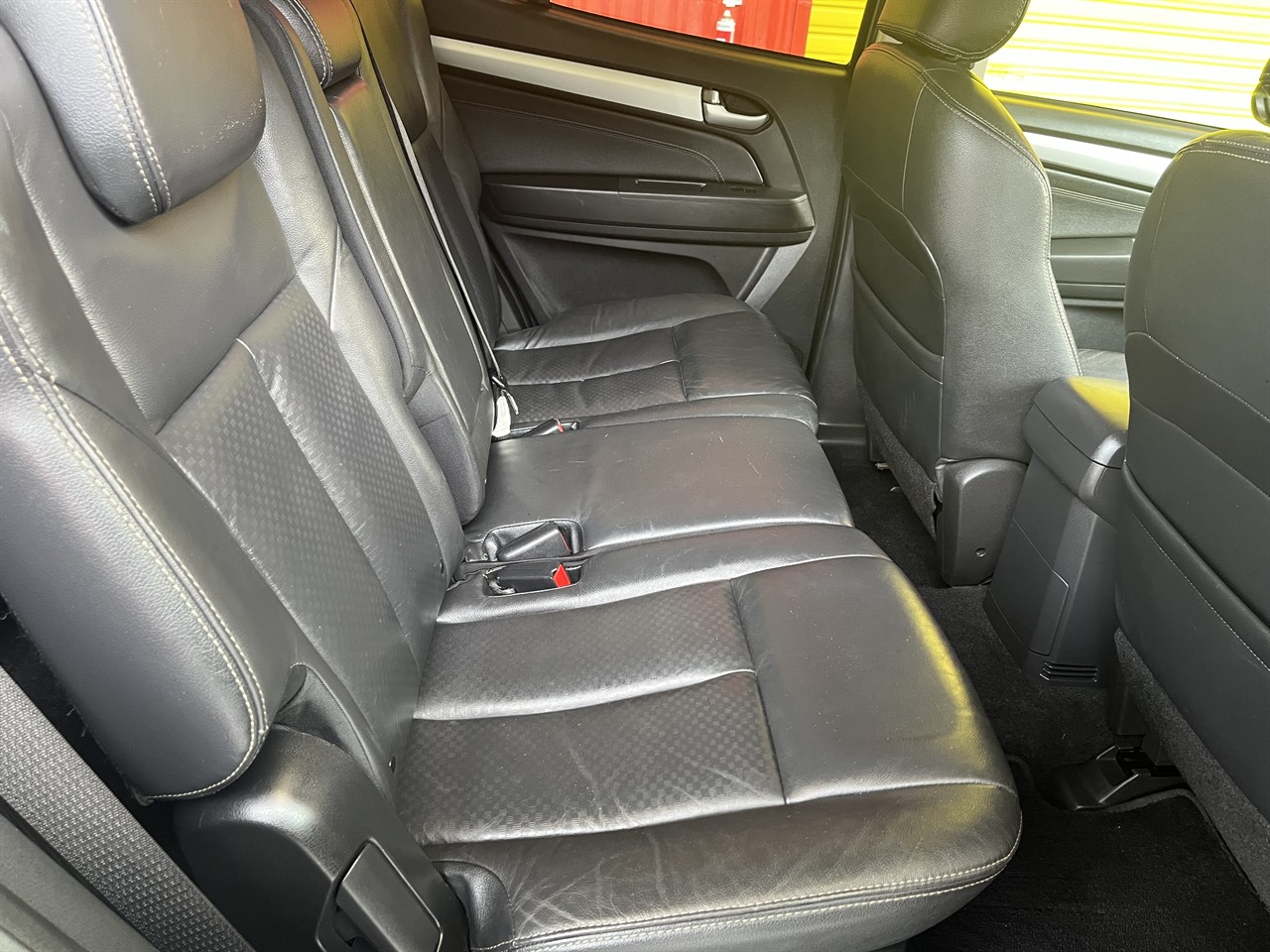 2016 Isuzu Mu-X