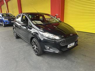 2016 Ford Fiesta - Thumbnail