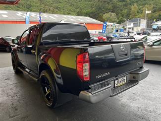 2015 Nissan Navara - Thumbnail