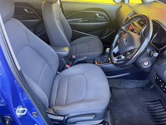 2013 Kia Rio - Thumbnail
