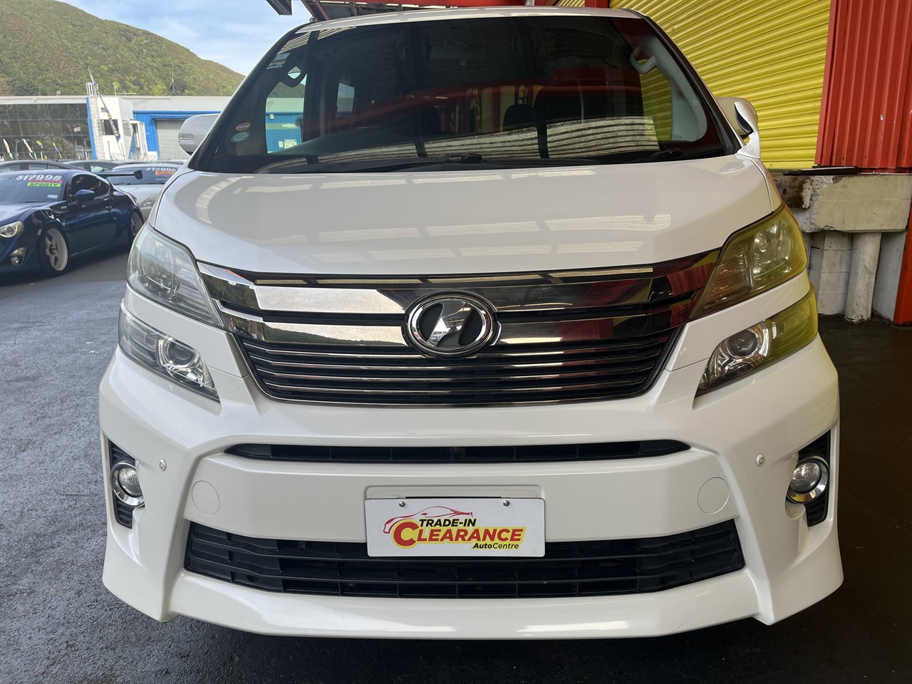 2013 Toyota Vellfire