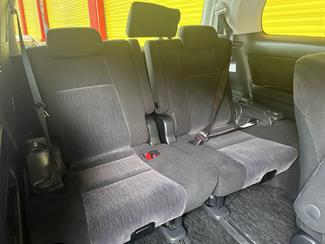 2013 Toyota Vellfire - Thumbnail